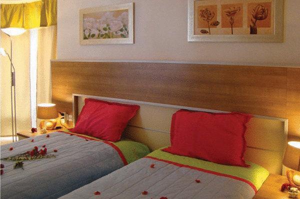 أتاكوم Tuana Hotel الغرفة الصورة