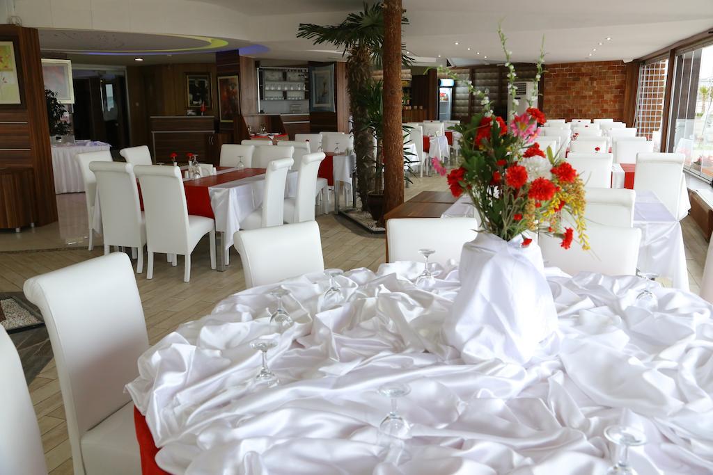أتاكوم Tuana Hotel المظهر الخارجي الصورة