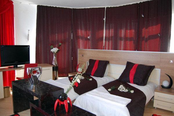 أتاكوم Tuana Hotel المظهر الخارجي الصورة